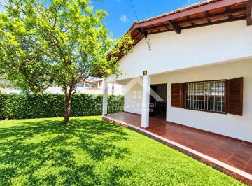 Casa · 70m² · 2 Quartos · 2 Vagas · Casa à Venda no Centro de Peruíbe