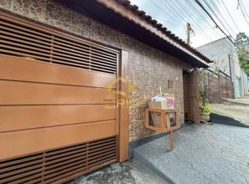 Casa · 137m² · 3 Quartos · 2 Vagas · LINDO SOBRADO!