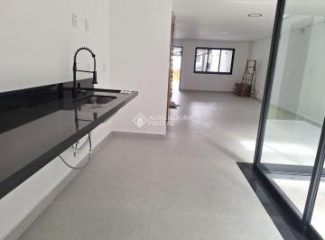Casa · 155m² · 3 Quartos · 4 Vagas · SOBRADO NOVO A VENDA BAIRRO OLIMPICO SCS