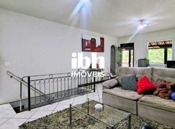 Casa · 200m² · 3 Quartos · 4 Vagas · Casa para alugar em condomínio fechado - Nova lima