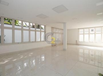 Casa · 540m² · 4 Quartos · 6 Vagas · Casa a venda no Jardim Paulista com 4 quartos e 8 vagas de garagem