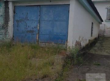 Casa · 308m² · 3 Quartos · 3 Vagas · CASA ASSOBRADADA COM TERRENO DE FRENTE E EDICULA DE 80M