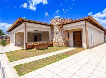 Casa · 450m² · 5 Quartos · 6 Vagas · Casa Térrea à Venda com 4 Quartos com lazer Lago Norte