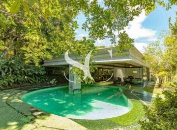 Casa · 200m² · 3 Quartos · 2 Vagas · Casa à venda - Guarujá. 