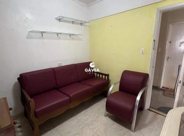 Apartamento · 32m² · 1 Quarto · 1 Vaga · Apartamento à venda no Centro em São Vicente.
