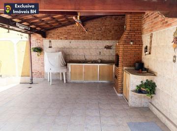Casa · 360m² · 4 Quartos · Casa à venda - no Jardim Riacho das Pedras