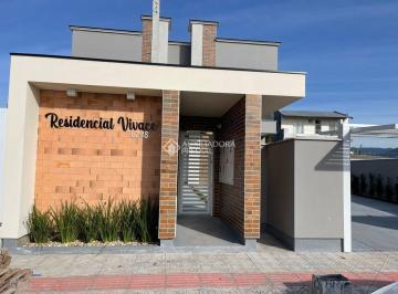 Apartamento · 80m² · 3 Quartos · 1 Vaga · Excelente apartamento com pátio Privativo e Piscina