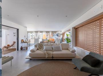 1 · Apartamento com 390.61 m², 4 quartos sendo 4 suítes à venda no bairro Rebouças.
