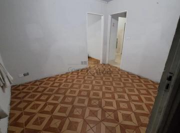Casa · 144m² · 3 Quartos · 3 Vagas · Oportunidade - Casa - Conjunto Residencial Elmano Veloso - 3 Dormitórios - 120m².