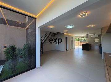 Casa · 140m² · 3 Quartos · Sobrado semimobiliado com 3 dormitórios e jacuzzi na Itoupavazinha - Blumenau