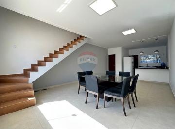 Casa · 112m² · 2 Quartos · 1 Vaga · À Venda Casa Independente em Búzios na Marina | Fino Acabamento