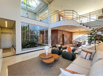 Casa · 390m² · 4 Quartos · 8 Vagas · Casa de Alto Padrão com 4 dormitórios e 390 m2 no Village Ipanema I