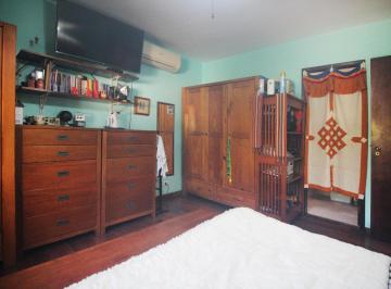DSC_20261003_180125_000.jpeg · Confortável casa para venda em Jardim Petrópolis com 4 quartos, sendo 4 suítes, 271m² - maria-claudi