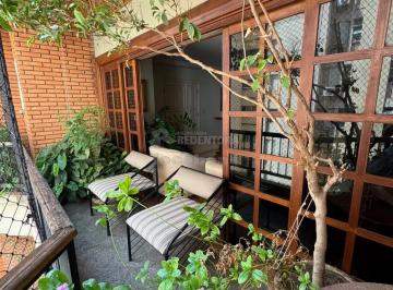Apartamento · 192m² · 3 Quartos · 2 Vagas · Excelente apartamento espaçoso no Centro com 3 suítes