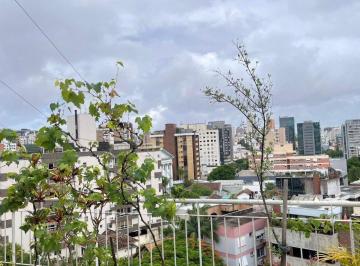 Apartamento · 134m² · 3 Quartos · 1 Vaga · Cobertura 3  quartos, terraçoi com churrasqueira, sendo um com suíte, com 1 vaga