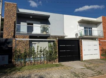 Casa · 88m² · 2 Quartos · 1 Vaga · Casa Sobrado com Piscina e Sacada no Bairro São José em Canoas