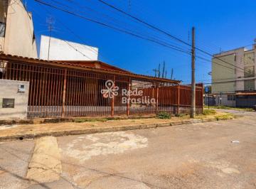 Casa · 160m² · 4 Quartos · 6 Vagas · QE 09 | Casa nascente 04 Quartos - para reformar - lote de 200m | Guará I