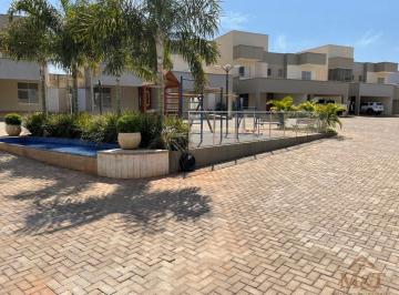 Casa · 160m² · 3 Quartos · 2 Vagas · Condomínio fechado de sobrados com 3 suítes plenas no Goiânia 2