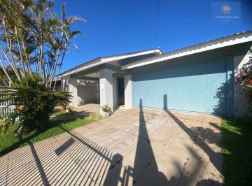 Casa · 183m² · 3 Quartos · 2 Vagas · Casa no Centro de Xangri Lá
