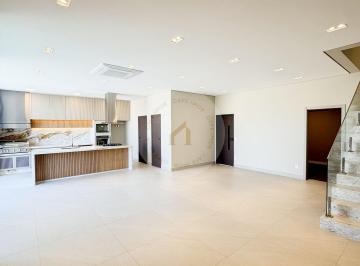 Casa · 300m² · 4 Quartos · 4 Vagas · La Dolce Vita - A casa dos seus sonhos, com tudo que você precisa