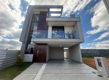 Casa · 136m² · 3 Quartos · 2 Vagas · Sobrado à venda no bairro Costeira - São José dos Pinhais/PR