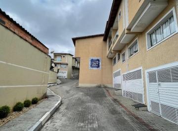Casa · 115m² · 3 Quartos · 2 Vagas · Sobrado em Vila Carmosina: Conforto e Praticidade!