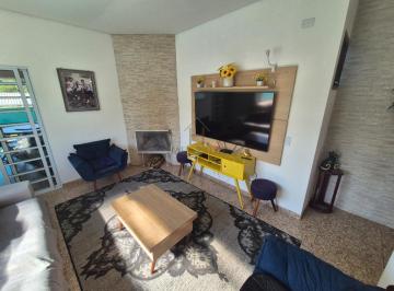 Casa · 215m² · 3 Quartos · 2 Vagas · Casa para venda em Jardim Monte Verde (caucaia Do Alto) de 215.00m² com 3 Quartos, 1 Suite e 2 Garag