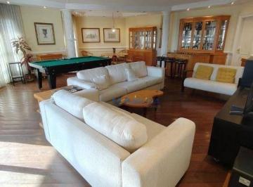 Apartamento · 240m² · 3 Quartos · 4 Vagas · Apartamento para venda em Macedo de 240.00m² com 3 Quartos, 3 Suites e 4 Garagens
