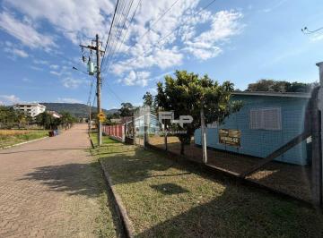 Casa · 390m² · DUAS CASAS EM UM TERRENO NO BAIRRO MATIEL