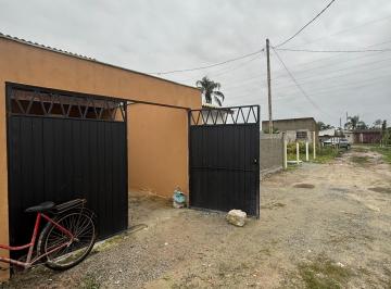 Casa de 1 quarto, Paranaguá · Casa Nova na Vila Garcia / Vila das Torres