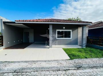 Casa · 200m² · 3 Quartos · 2 Vagas · Casa 3/4  sendo 1 suíte e área gourmet.
