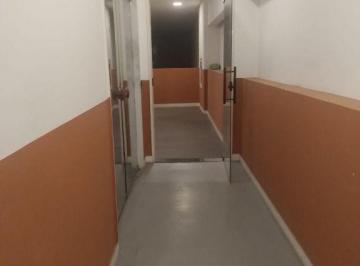 Foto 1 · Predio Espaçoso em Sao Cristovao, Rio De Janeiro