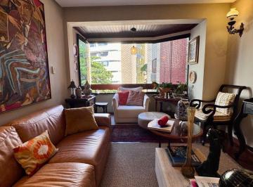 Apartamento de 3 quartos, Salvador · Apartamento a venda em Ondina com 3 quartos dependencia e armarios