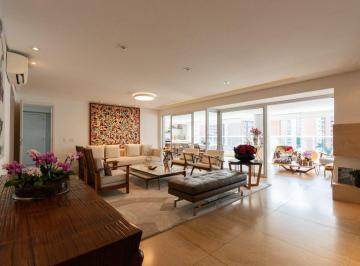 Apartamento de 4 quartos, São Paulo · 335 m² 4 suítes 4 vagas em Moema Vila Uberabinha