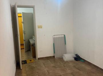 Apartamento de 1 quarto, Praia Grande · APTO PRÉDIO COM ELEVADOR LOCAÇÃO 30 MESES R$ 1.700 CENTRO DA VILA CAIÇARA