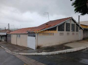 Casa · 245m² · 4 Quartos · 4 Vagas · Casa com ponto de comercial !