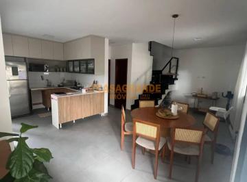 Casa · 160m² · 4 Quartos · 2 Vagas · Casa Sobrado 160m² - Jardim das Indústrias