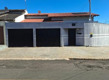 Casa de 3 quartos, Caldas Novas · Casa 3 quartos no Itanhanga 1