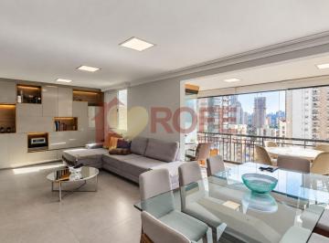 Apartamento · 125m² · 3 Quartos · 2 Vagas · Apartamento reformado de 125 m², com 3 dormitórios, suíte e 2 vagas