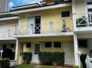 Casa de 4 quartos, São Paulo · Sobrado espaçoso com 4 quartos e 2 suítes em condomínio com piscina e segurança 24h