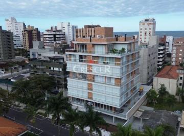 Apartamento de 2 quartos, Matinhos · Apartamento com 2 quartos à venda em Caiobá.