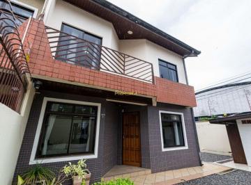 Casa de 3 quartos, Curitiba · Sobrado Triplex no bairro Santa Quitéria - 3 quartos, 1 suíte, 3 vagas de garagem