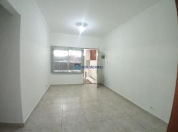 Comercial · 90m² · 2 Quartos · 1 Vaga · Casa cozinha com armários, sala ,02,banheiro com 02 dormitórios, área de serviço
