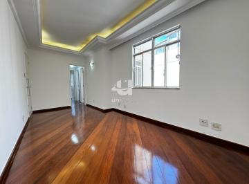 sala · Cobertura espaçosa com 3 quartos, 160 m², no Jardim Glória | R$ 450 mil Juiz de