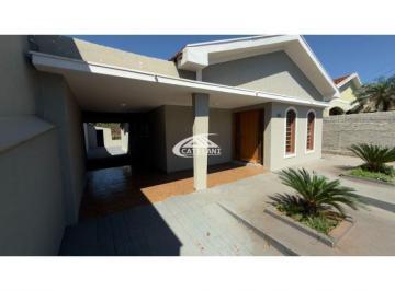 Casa · 175m² · 3 Quartos · LOCAÇÃO | Casa, com 3 dormitórios em CENTRO, BADY BASSITT