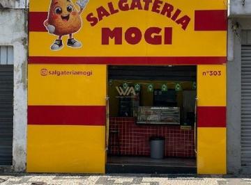 Comercial · 110m² · 1 Quarto · Ponto Comercial e Casa à Venda no Centro de Mogi das Cruzes
