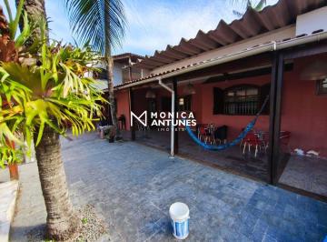 Casa · 4 Quartos · 3 Vagas · Casa com 4 Quartos, 3 Suítes, Piscina e Loja à Venda em Itaipuaçu |