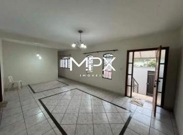 Casa · 200m² · 3 Quartos · Casa para alugar no bairro Castelinho em Piracicaba.