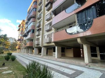 Apartamento de 2 quartos, Brasília · SQN 112 DOIS QUARTOS SENDO UMA SUÍTE VAZADO VISTA LIVRE