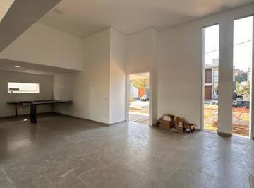 0aa40f9dc99fcc11fd8a5f3972c4d9e6f9127f2a · Casa com 3 dormitórios à venda, 280 m² por R$ 1.800.000,00 - Portal dos Bandeirantes Salto - Salto/S
